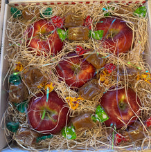 Load image into Gallery viewer, The FAB "5" Cosmic Crisp Box use code 999-8877-1 SHIPPING TO WASHINGTON-OREGON-IDAHO ONLY