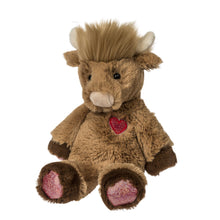 Load image into Gallery viewer, 11-38143 Marshmallow Junior Honey Highland Cow
