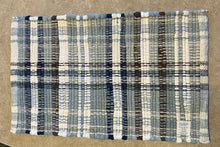 Load image into Gallery viewer, 157-2269-010 Driftwood Plaid Chindi Placemat
