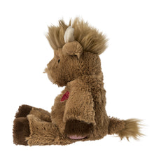 Load image into Gallery viewer, 11-38143 Marshmallow Junior Honey Highland Cow
