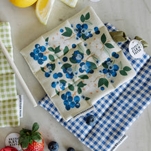 Load image into Gallery viewer, 366-10 Blueberry Field Pot Holder Set
