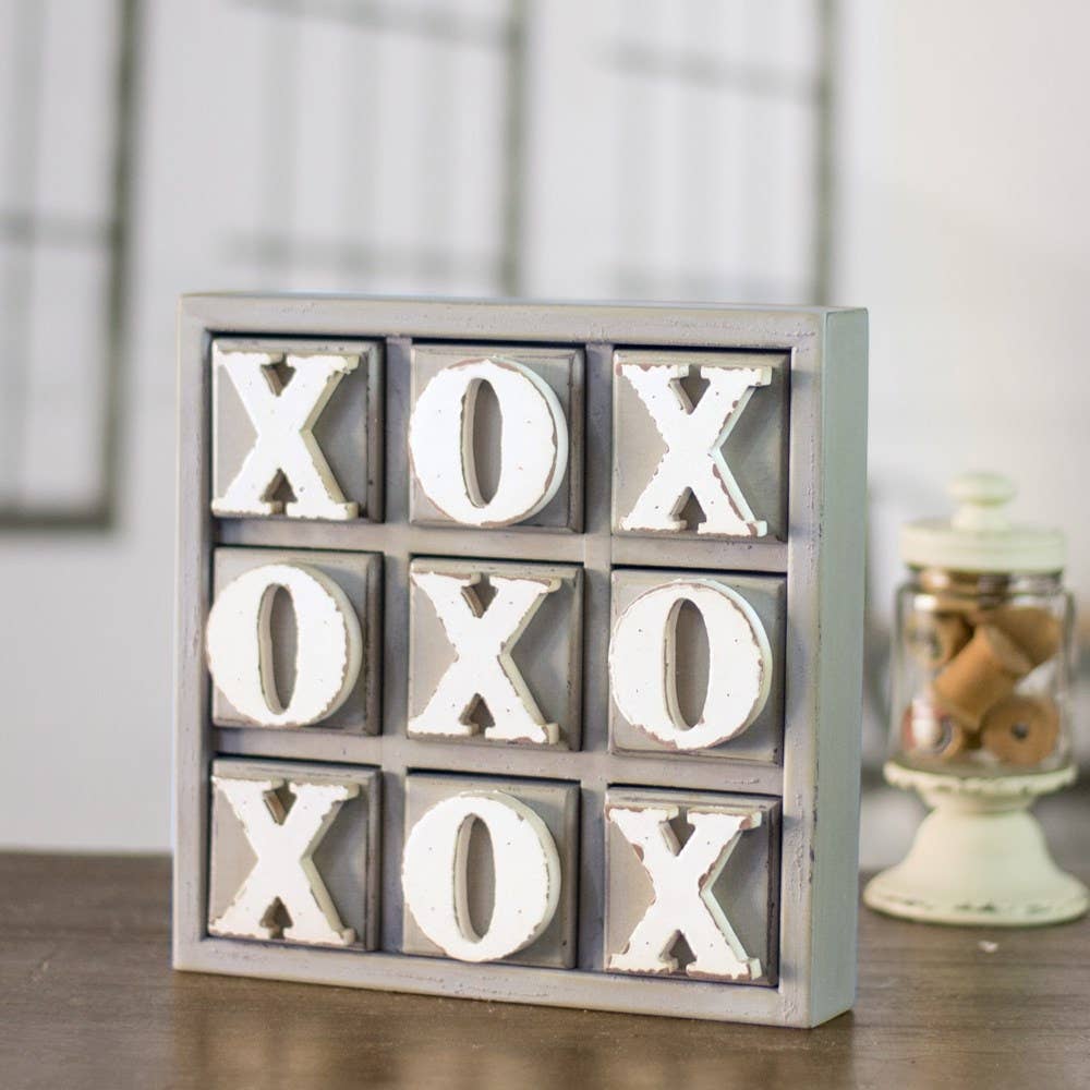 58-6815  Wd. Table Tic Tac Toe Game