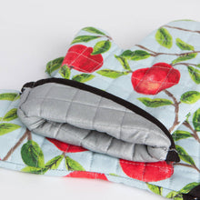 Load image into Gallery viewer, 19-515162 Orchard Oven Mitt
