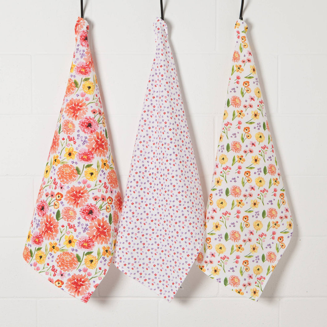 19   Cottage Floral Bakers Floursack Dishtowels Set of 3